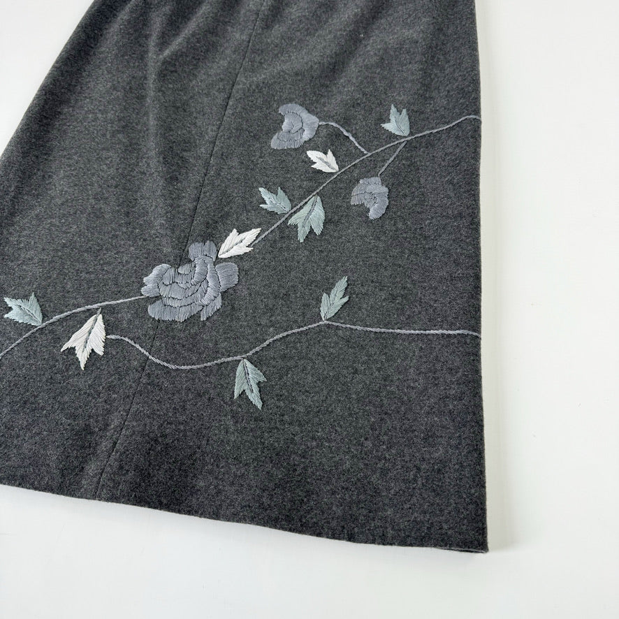 Dolce & Gabbana Wool Skirt with Flower Embroidery 1990s